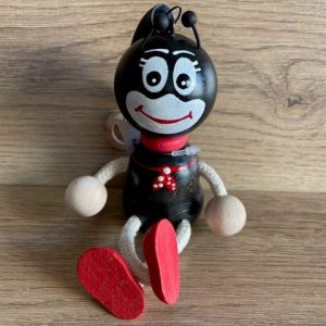 FIGURA NA OPRUZI MRAV