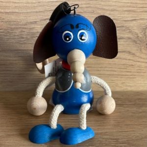 FIGURA NA OPRUZI SLON