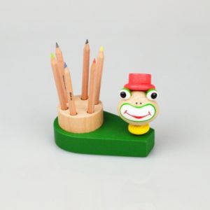 ŽABA S MALIM DRVENIM BOJICAMA