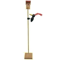 DJETLIĆ S KUĆICOM KOJI SE SPUŠTA